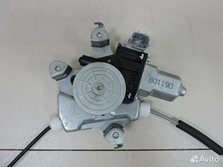 Стеклоподъемник электр. передний правый Nissan Alm