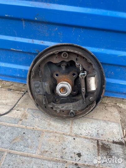 Тормозной механизм задний Nissan Almera G15