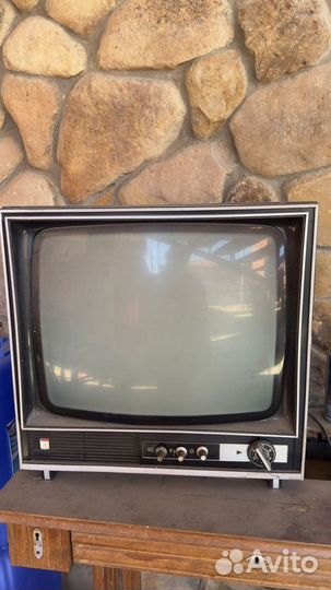 Телевизор