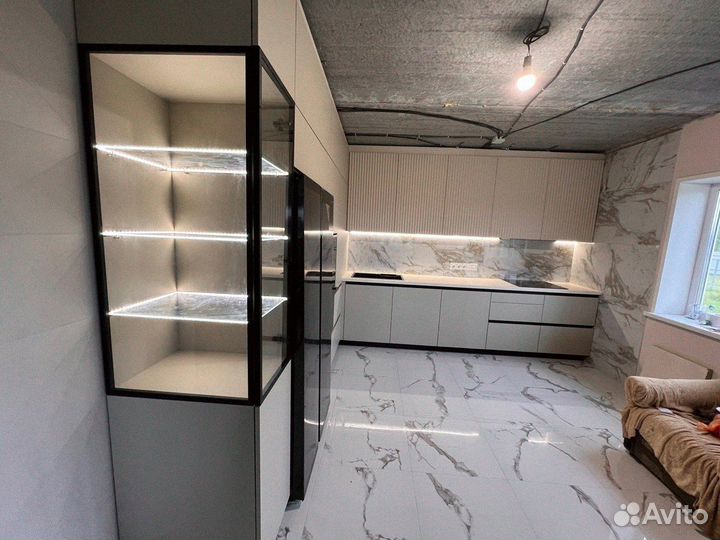 Кухонный гарнитур / угловая кухня