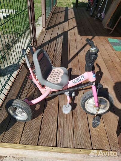 Детский трехколесный велосипед бу