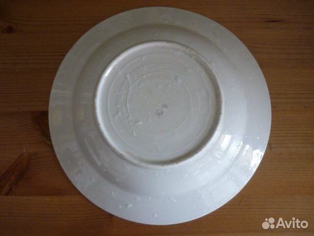 Тарелка фарфор глубокая СССР Пролетарий роспись
