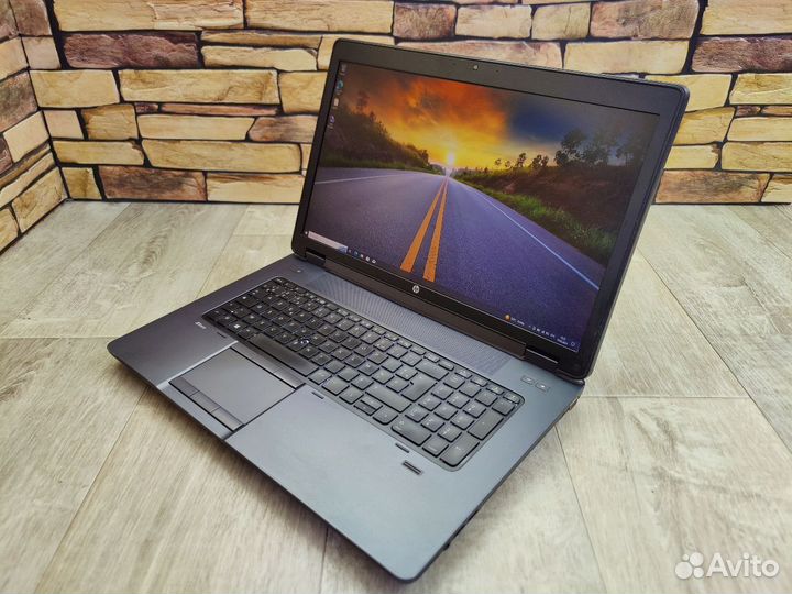 Hp Zbook 17 (Full HD / 16 Гб озу / SSD 500gb )