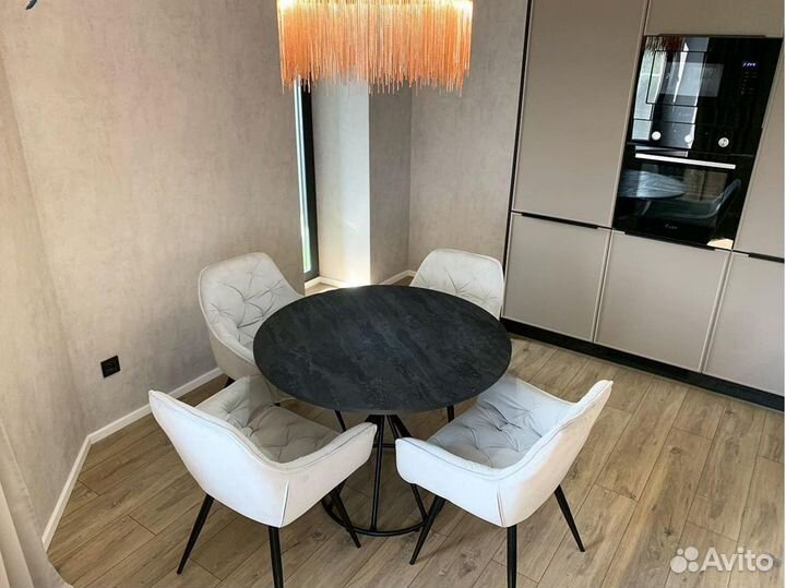 Кухня Маура