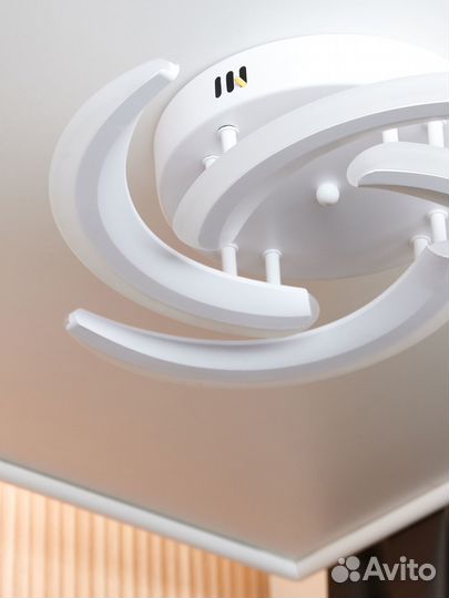 Люстра потолочная светодиодная 5 ламп эксклюзив