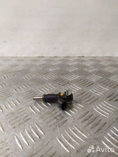 Форсунка Peugeot 308 универсал 1.6 EP6 2010