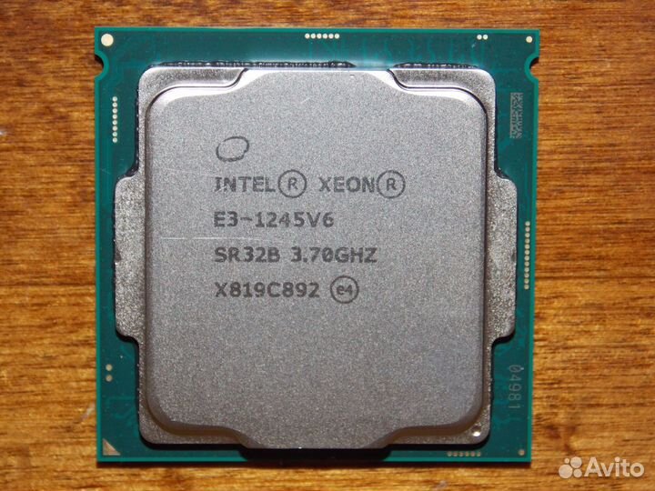 Intel E3-1270v6 E3-1245v6 E3-1270v5 1245v5 /1151
