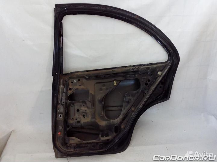 Дверь задняя правая б/у для Nissan Almera