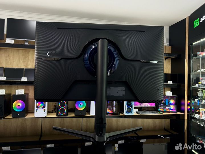 Игровой монитор 165Гц 27