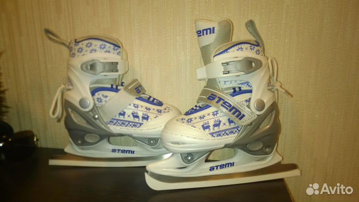 Коньки фигурные- раздвижные atemi