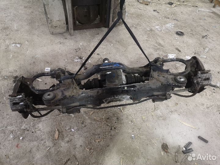 Редуктор на Audi A6 4B BES