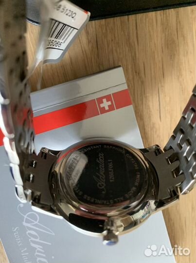 Часы adriatica A1268.5123Q(новые) swiss made