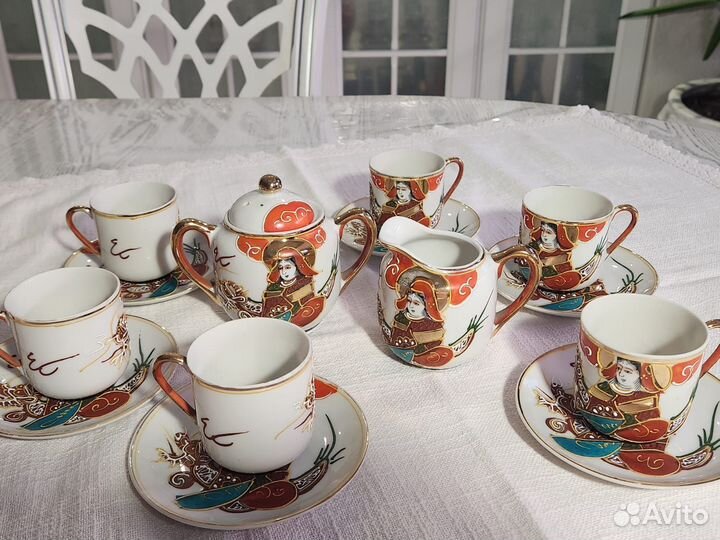 Костяной фарфор япония