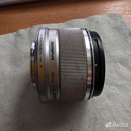 Olympus M.Zuiko Digital 25mm f/1.8