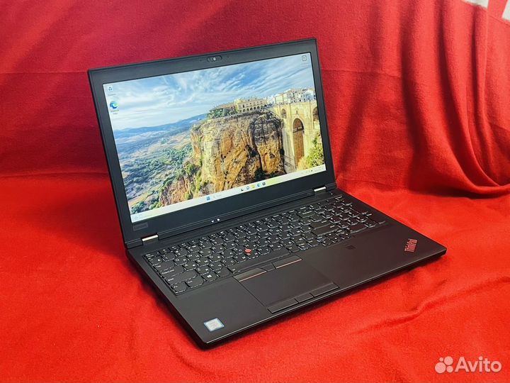 Lenovo ThinkPad P52