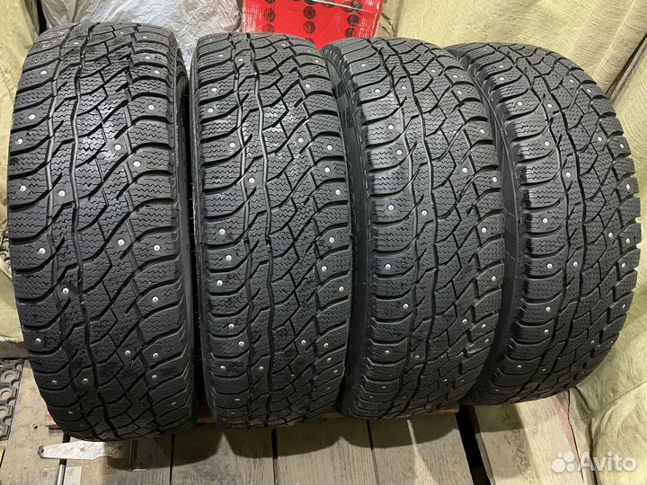 Viatti Brina Nordico V-522 205/70 R15