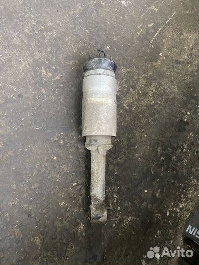 Передняя пневмостойка RR Sport L320