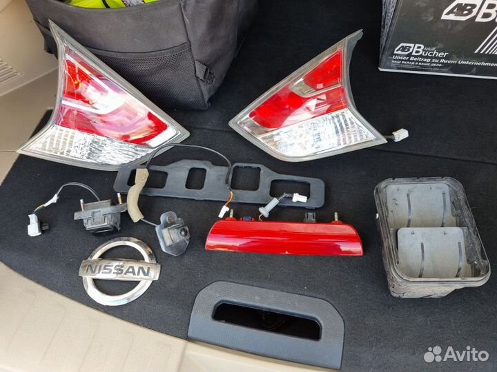 Крышка багажника Nissan X-Trail t32