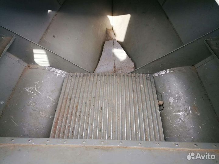 Продаю лодку