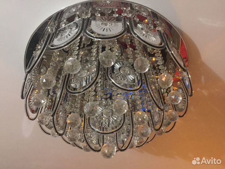 Светильник потолочный