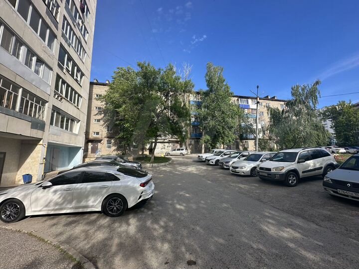 3-к. квартира, 80 м², 2/9 эт.