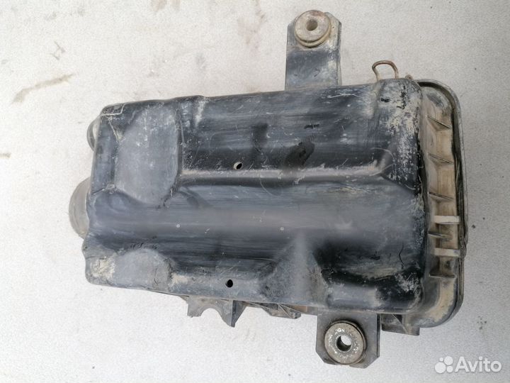 Корпус воздушного фильтра для Mazda 626 (GE)