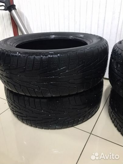 Nokian Tyres Hakka Black 235/60 R18