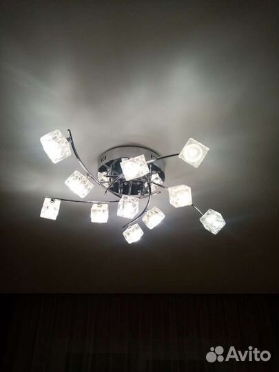 Люстра потолочная