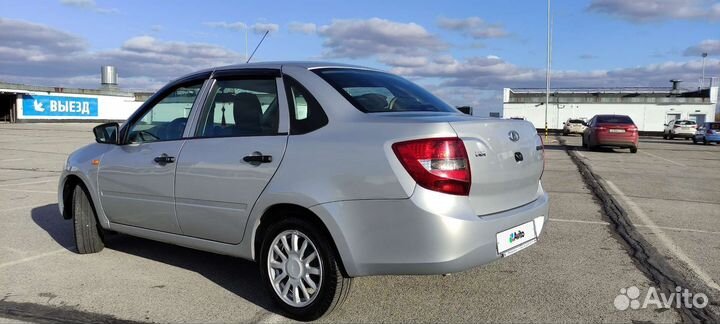 LADA Granta 1.6 МТ, 2014, 64 287 км