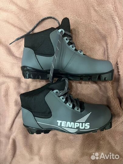 Лыжные ботинки tempus