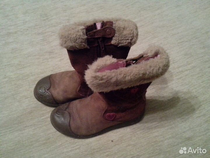 Сапожки для девочки