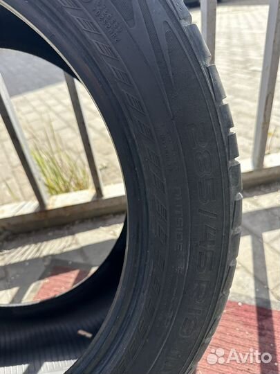 Nokian Tyres Hakka Black SUV 285/45 R19