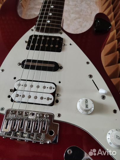 Редкая электрогитара Caliber /обмен