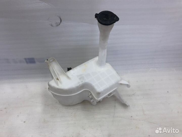 Бачок омывателя Toyota Camry V50/V55 2011- 2018