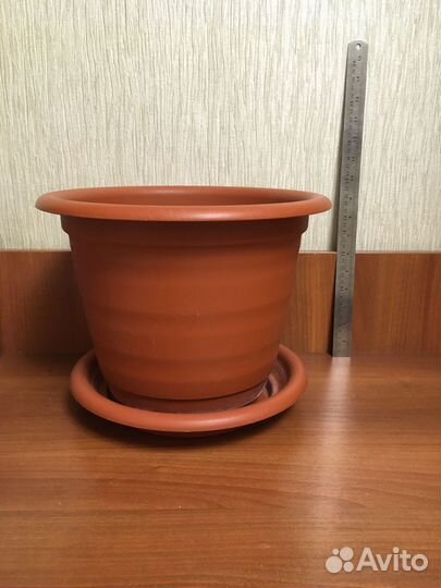 Цветочный горшок