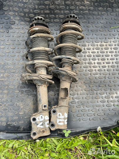 Стойка амортизатора kia rio 3 g4fc МКПП