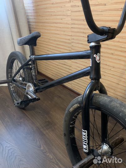 BMX WeThePeople crysis