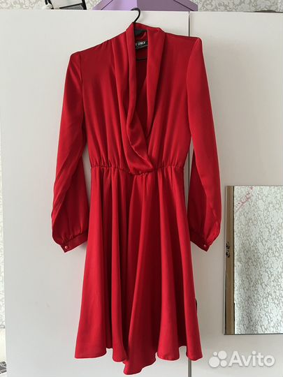 Женское платье