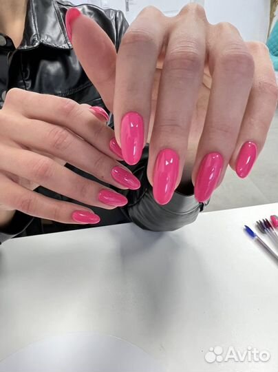 Маникюр,педикюр