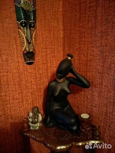 Статуэтка утро Африки