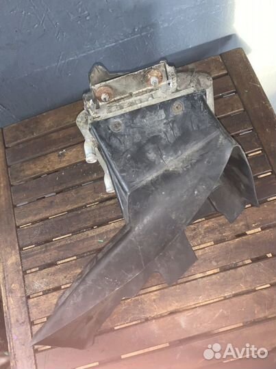 Радиатор Audi A8 D2 3.3 tdi дополнительный