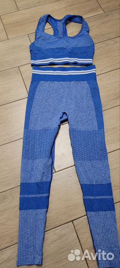 Костюм для йоги и фитнеса