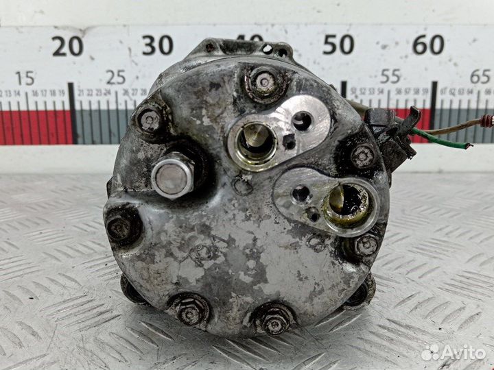 Компрессор кондиционера для Volkswagen Golf 4