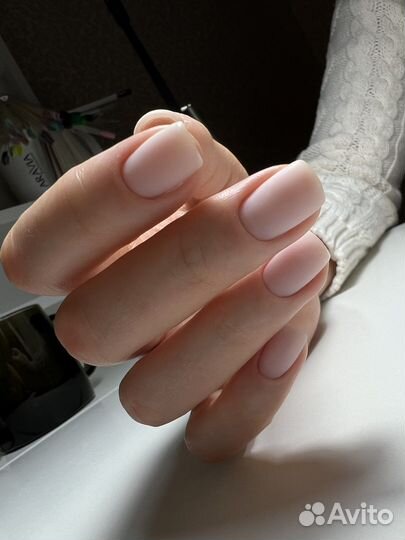 Аппаратный маникюр