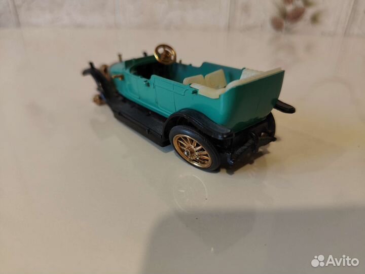 Модель Руссо-Балт С24-40 А22 зч-2