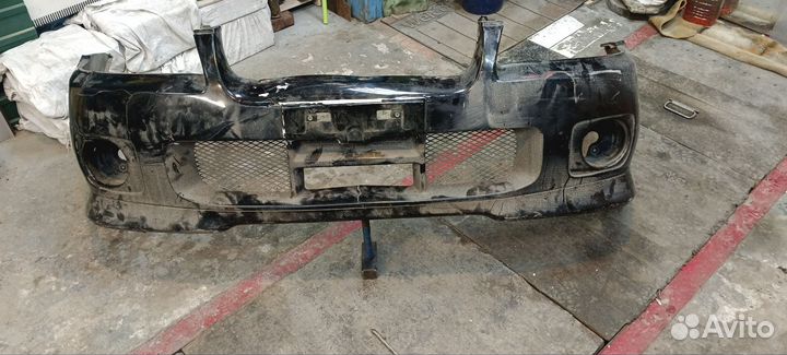 Бампер передний Ниссан avenir