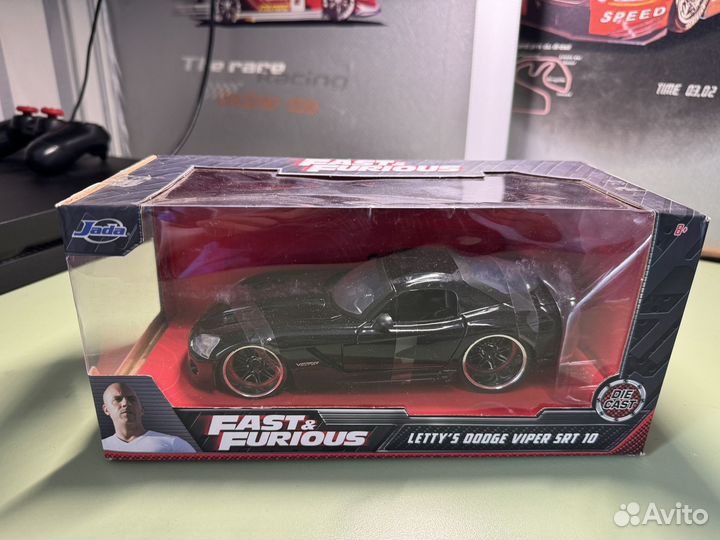 Модель авто Dodge Viper, 1:24, jada, fast