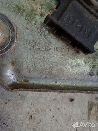 Моторчик заднего дворника Volkswagen Golf 3