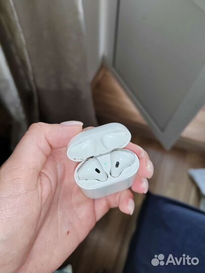 Беспроводные наушники apple airpods 2