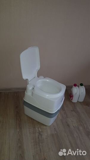 Продаю биотуалет thetford porta potti 365